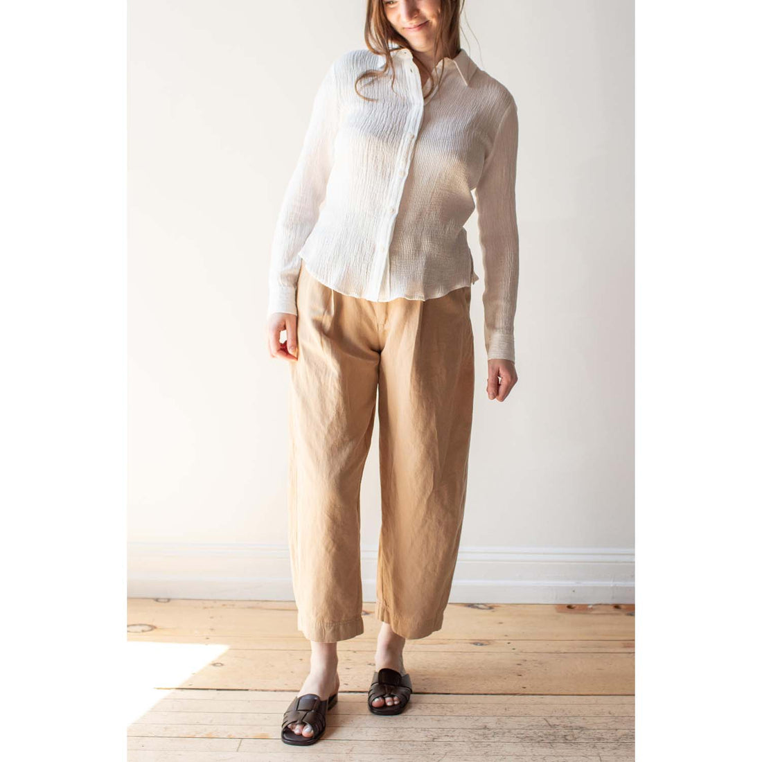 Apiece Apart Bari Crop Trouser in Desert