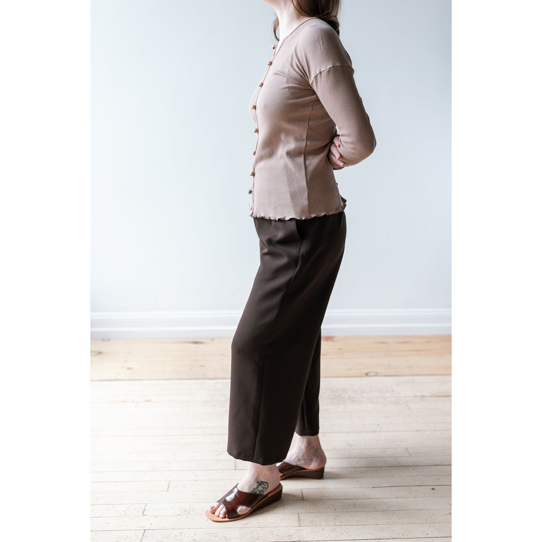 Baserange Tav Cardigan in Dried Beige