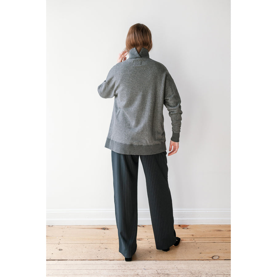 JUDITH Oversized Mockneck in Dark Grey Melange