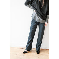 Nomia Pleated Trouser in Midnight/White