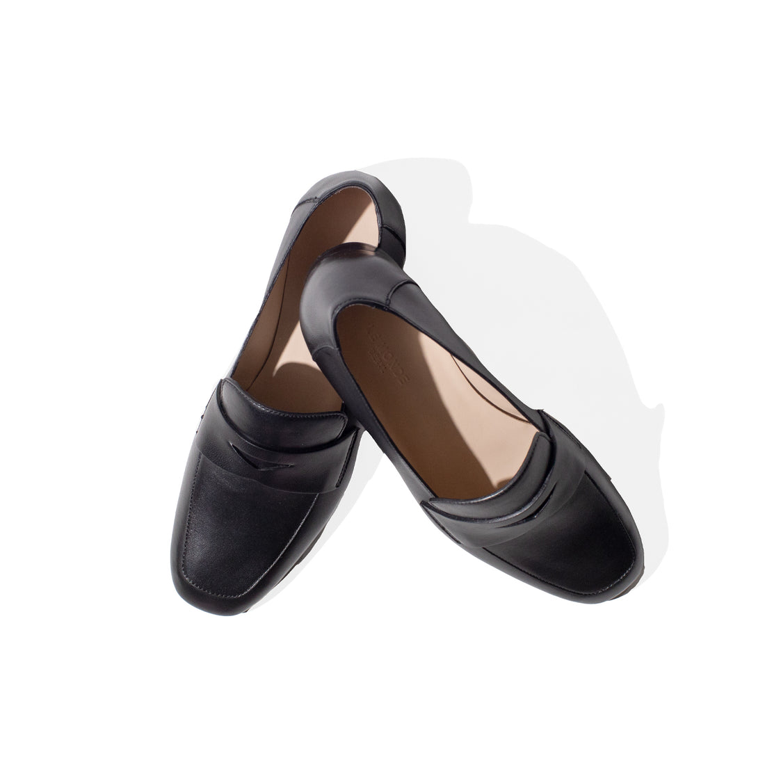 Le Monde Béryl Soft Loafer in Placket Leather Black