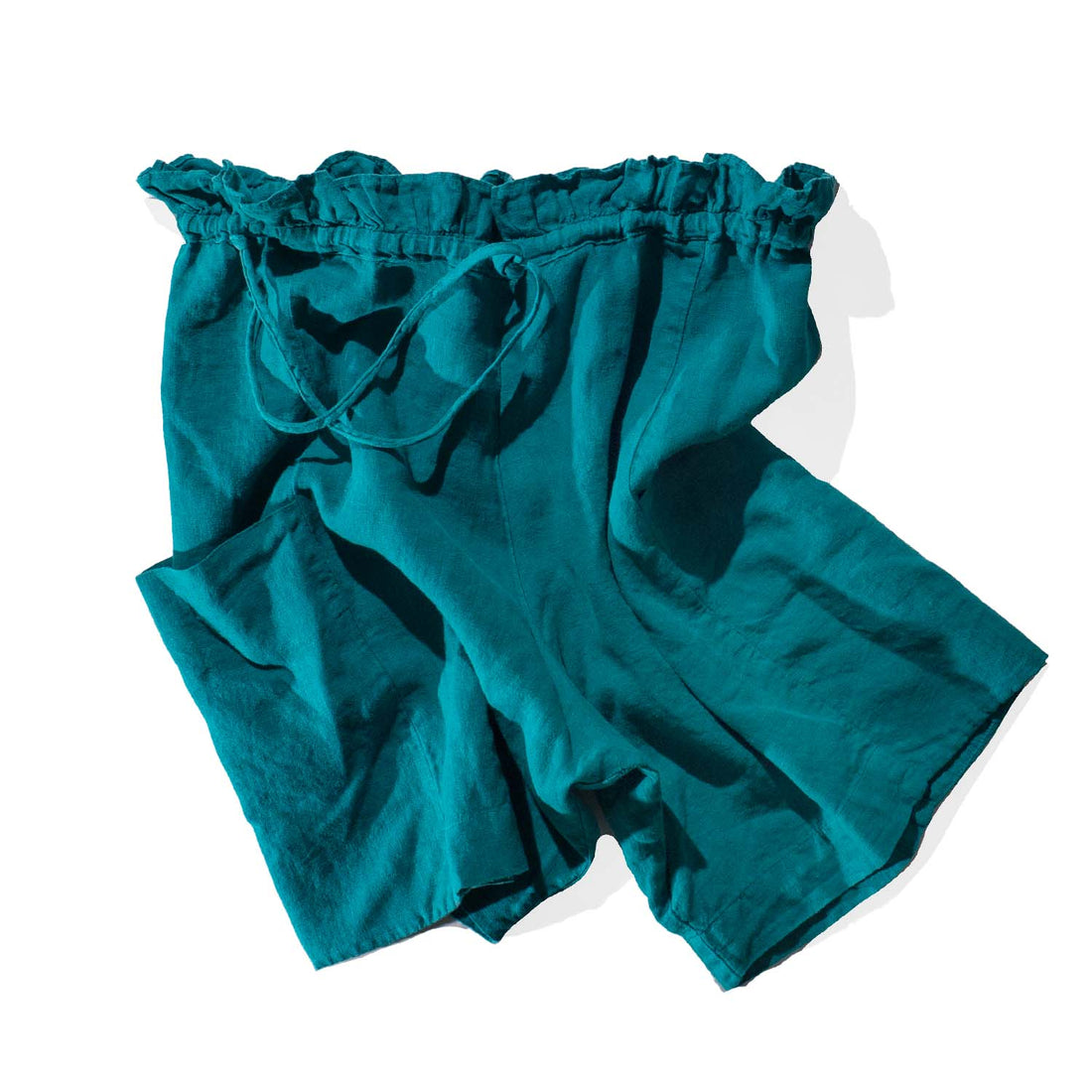 Black Crane Parachute Shorts in Peacock Linen